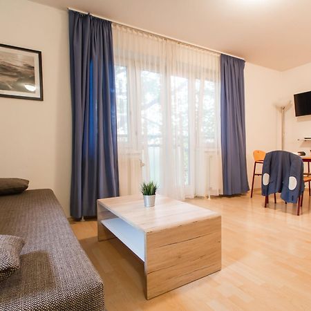 וינה Apartmenthaus Hietzing I Contactless Check-In מראה חיצוני תמונה